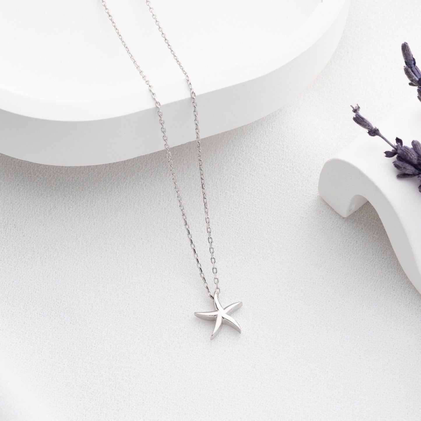 Starfish Necklace - 925 Sterling Silver Gold Plated - Minimalist Beach Jewelry - Ocean Inspired Nautical Pendant - Unique Gift for Her