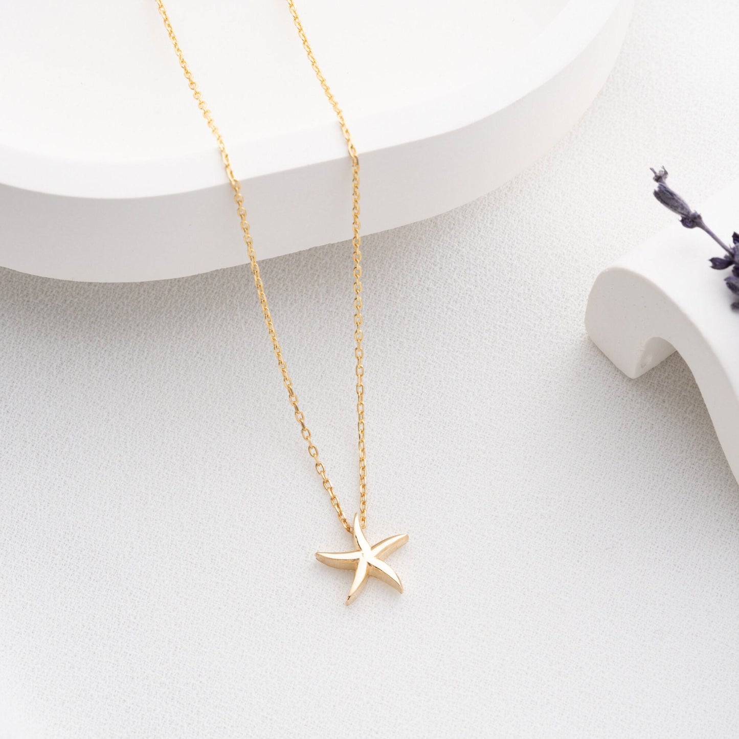 Starfish Necklace - 925 Sterling Silver Gold Plated - Minimalist Beach Jewelry - Ocean Inspired Nautical Pendant - Unique Gift for Her