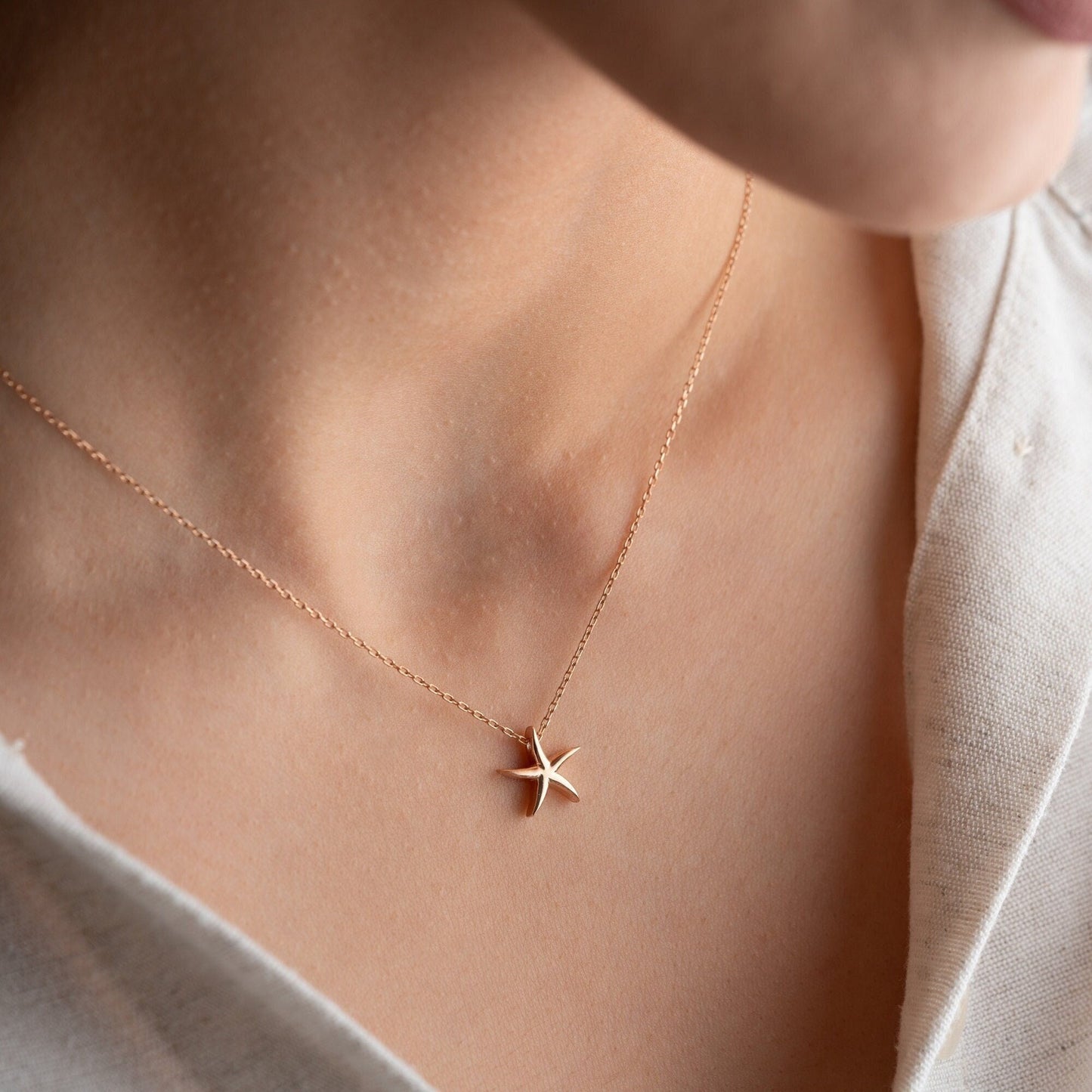 Starfish Necklace - 925 Sterling Silver Gold Plated - Minimalist Beach Jewelry - Ocean Inspired Nautical Pendant - Unique Gift for Her