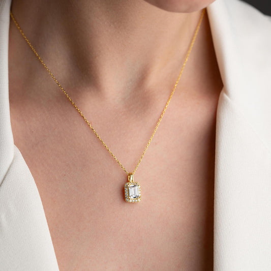 Sophisticated emerald-cut pendant crafted from 925 sterling silver, ideal for Christmas and anniversary gifts.